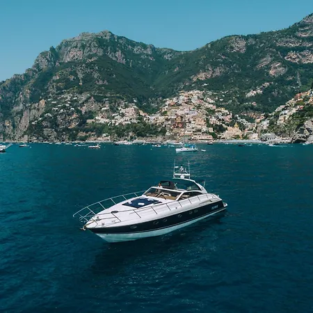 بوتيل Live The Unforgettable On A Princess V55 *
